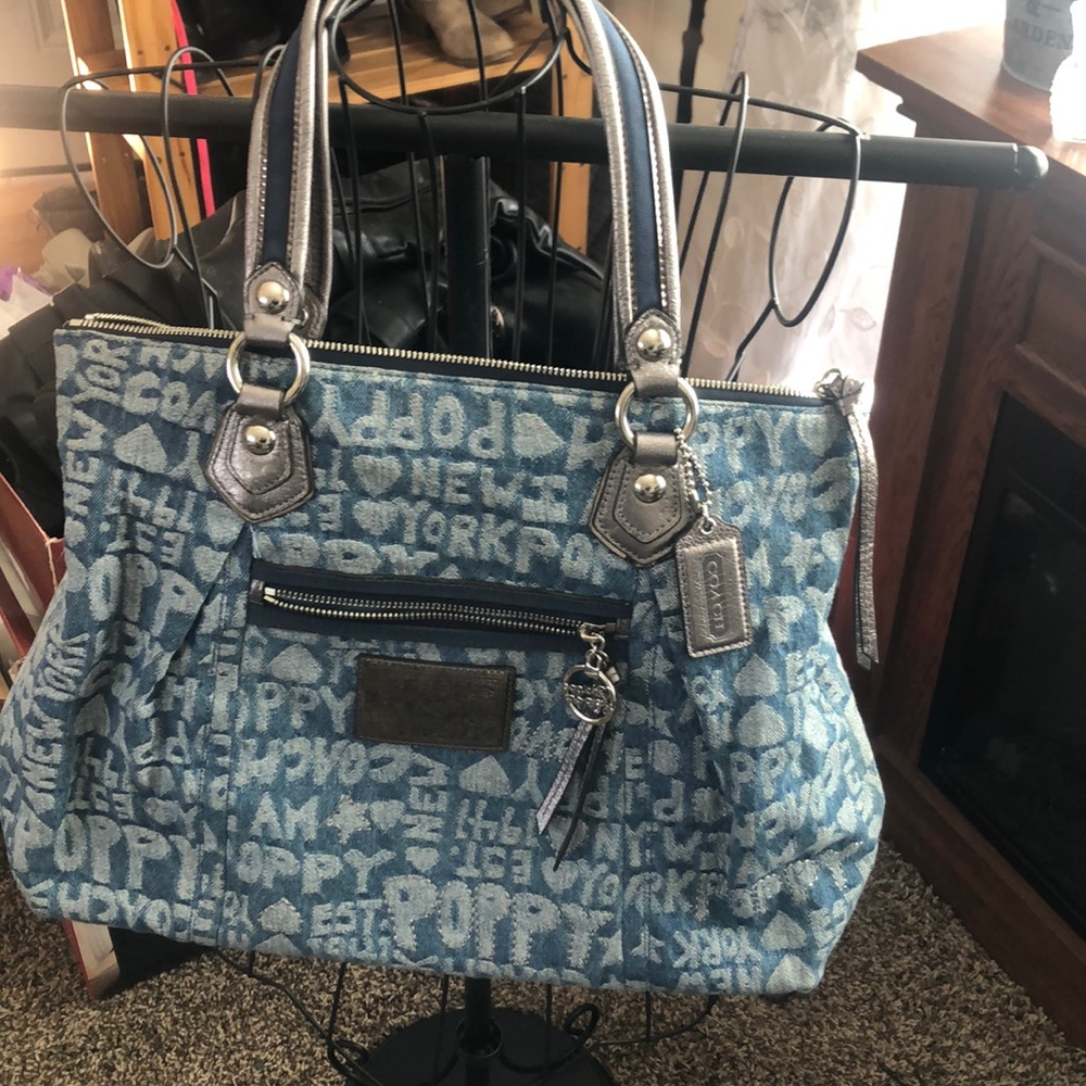 Coach Signature Poppy Denim Purse